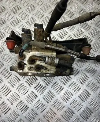BMW 7 E65 E66 Active stabilizer control/valve assembly 6758704 38040140H 38040140