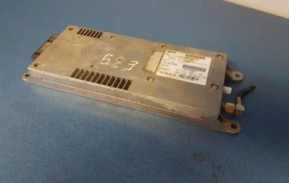 BMW 5 E39 Other control units/modules 6916766 11585217