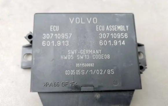Volvo V70 Parking PDC control unit/module 30710957 30710956 601913