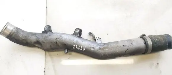 Toyota Avensis T270 Intercooler hose/pipe