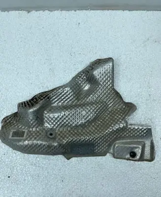 Porsche Macan (95B) Exhaust heat shield 8R0399299