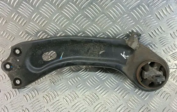KIA Sorento Rear control arm