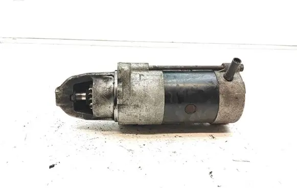 Opel Meriva B Starter motor 55570068