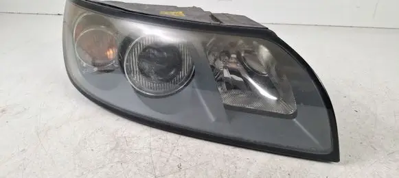 Volvo V50 Headlight/headlamp 30698886