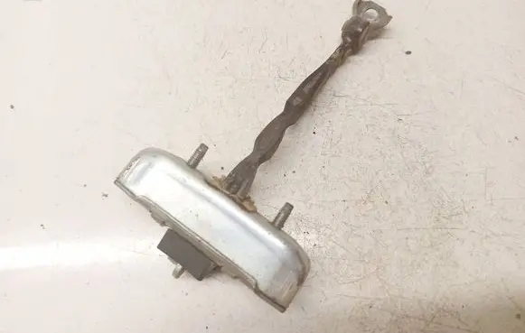 Toyota RAV 4 (XA30) Front door check strap stopper 