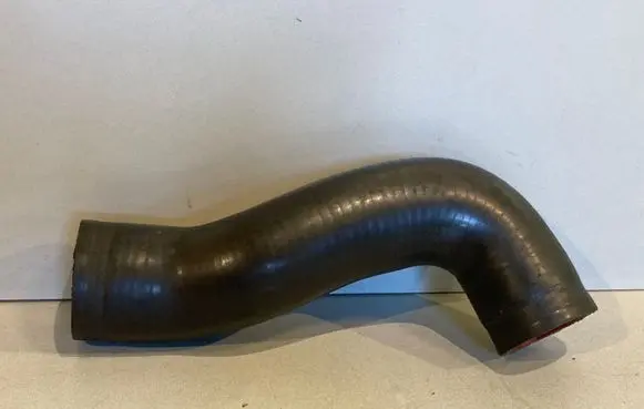 Volvo V70 Intercooler hose/pipe 30636856