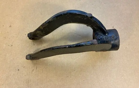 BMW X5 E70 Lower shock absorber bracket 31126775086