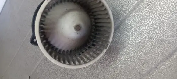 Hyundai Accent Heater fan/blower