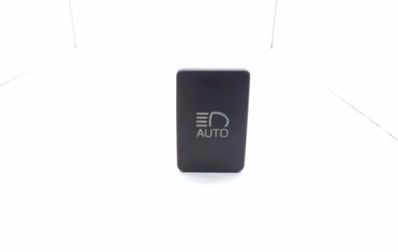 Toyota C-HR I Other switches/knobs/shifts 15E044 0440M69