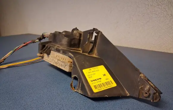 Volvo V50 Xenon control unit/module 1304490559 31213766