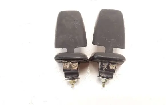 Mazda Tribute Tailgate/trunk/boot hinge