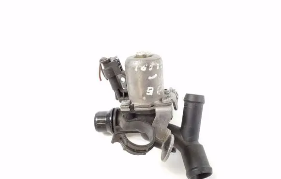 Mercedes-Benz E W212 Coolant heater control valve A6512000431