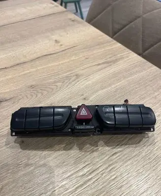 Mercedes-Benz C W203 Hazard light switch 2038203710 1215449002 3306010102
