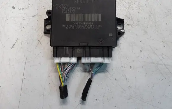 Renault Zoe Parking PDC control unit/module 284L03244R E380477