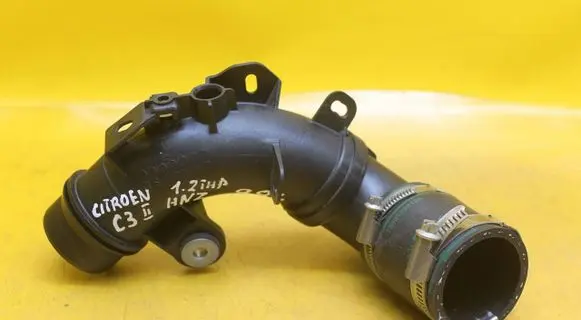 Intercooler hose/pipe