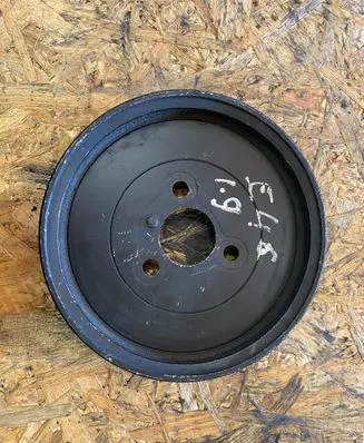 BMW 3 E46 Power steering pump pulley 32421247891