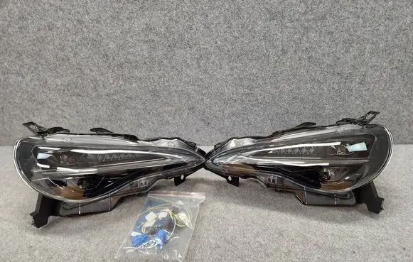 Subaru BRZ Headlights/headlamps set YAAFT860297ASCZ YAAFT860297A 010118402260512