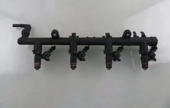 Renault Scenic II - Grand scenic II Fuel main line pipe 50634LS