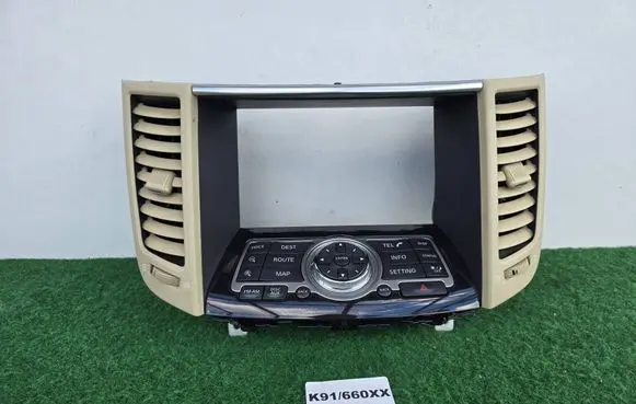 Infiniti QX70 S51 Head unit multimedia control 28395-1DR2D