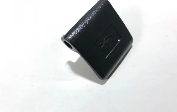 Engine bonnet (hood) release handle