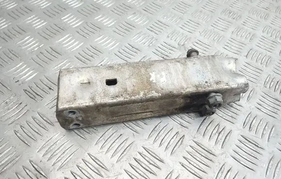 Audi A6 S6 C6 4F Front bumper shock/impact absorber 4F0807134