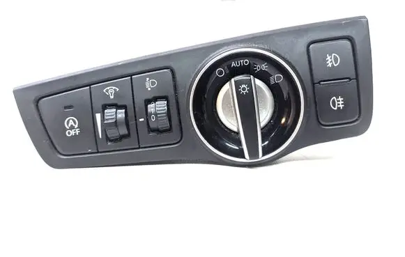 Hyundai i40 Light switch 39R1051000
