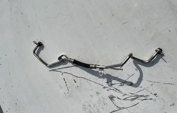 Mercedes-Benz E W213 Turbo turbocharger oiling pipe/hose A6541807600