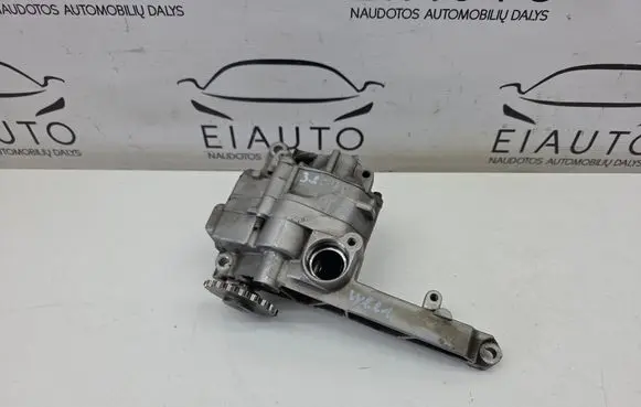 Mercedes-Benz S W221 Oil pump A6421810847 A6421810095 64221