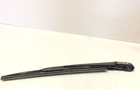 Subaru Legacy Rear wiper blade 