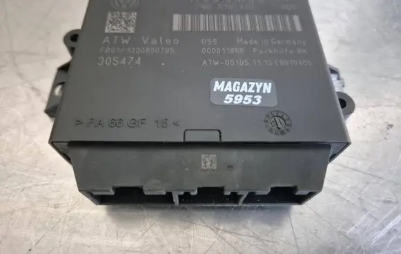 Volkswagen Touareg II Parking PDC control unit/module 7N0919475 305474 7P6919475C