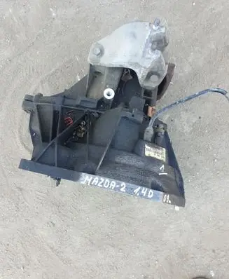 Mazda 2 Manual 5 speed gearbox 8A6R7002EA