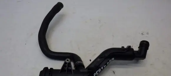 Citroen Jumpy Oil fill pipe 9654733980