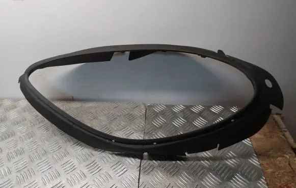 Headlight part