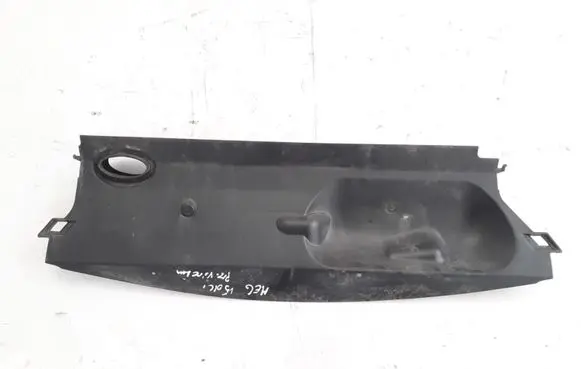 Renault Megane III Intercooler air guide/duct channel