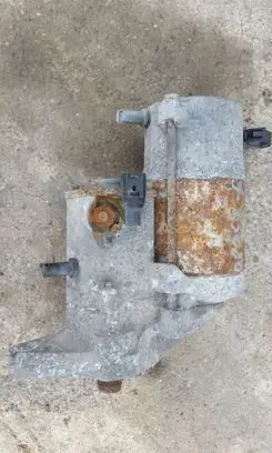 Toyota Yaris Starter motor 2810033080
