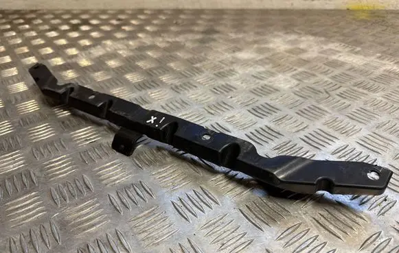 Front bumper skid plate/under tray