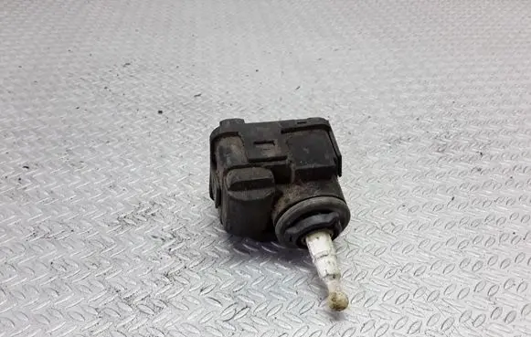 Volkswagen Golf III Headlight level adjustment motor 1H0941295C