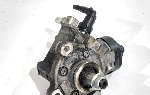 KIA Ceed Fuel injection high pressure pump 331002A600