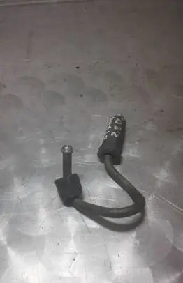 Fuel injector supply line/pipe