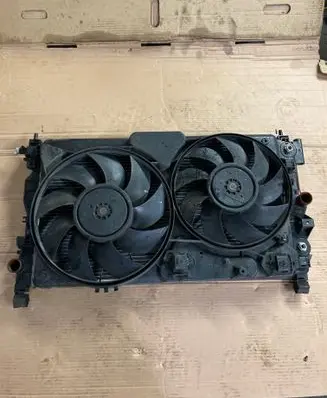 Chevrolet Orlando Radiator cooling fan shroud 0130308406
