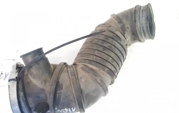 Mitsubishi Carisma Air intake hose/pipe mr258996