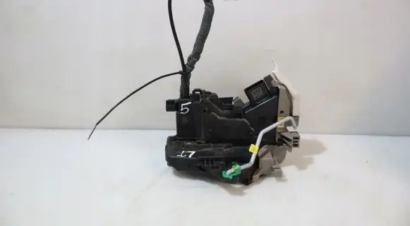 KIA Ceed Rear door lock