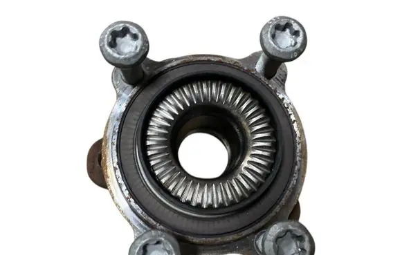 BMW 5 G60 G61 Rear wheel ball bearing 6899175 33406899175 8838134