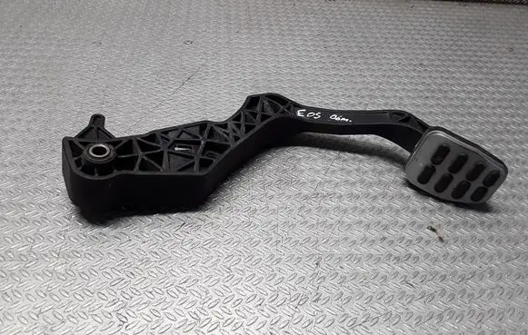 Clutch pedal