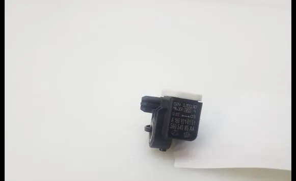Mercedes-Benz A W176 Airbag deployment crash/impact sensor A1688210151
