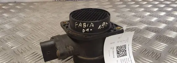 Skoda Fabia Mk1 (6Y) Mass air flow meter 0280217121 06A906461