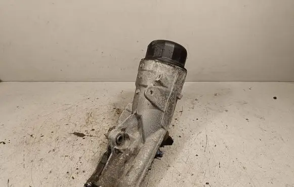 Jaguar XE Oil filter mounting bracket G4D36714A