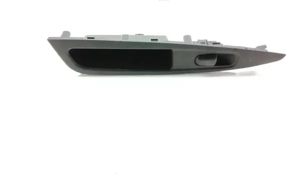 Nissan Qashqai Electric window control switch 829614EA0AX