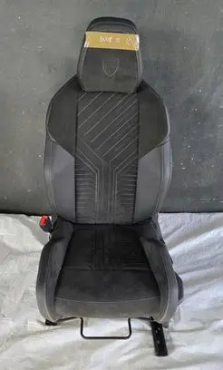 Peugeot 3008 III Front driver seat 