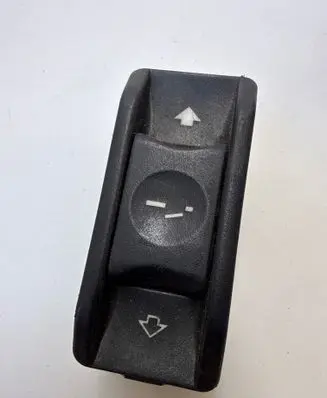 BMW 5 E60 E61 Sunroof switch 6907288 03015010 6131